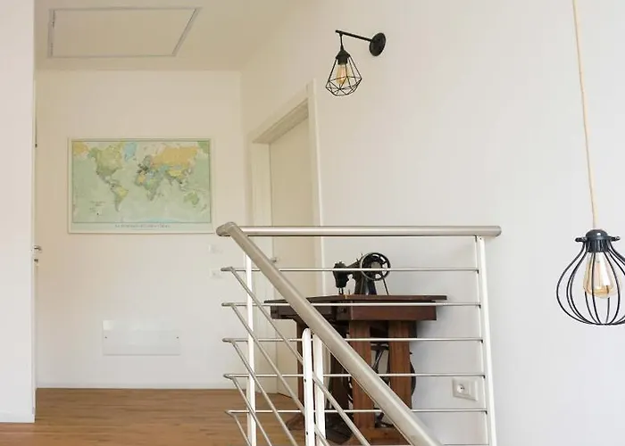 La Veranda לינה וארוחת בוקר ראבנה